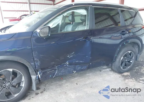 2025 Nissan Rogue Sv Intelligent Awd z USA, uszkodzony, nr VIN JN8BT3BB1SW150980